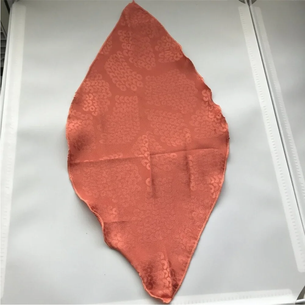SATIN JACQUARD DIAMOND SCARF KERCHIEF POCKET LETTUCE HEM